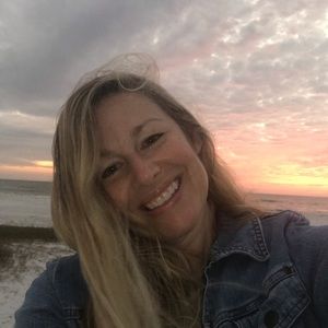 Meet your Posher, Corinne